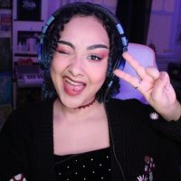 <a href='https://www.twitch.tv/zeldaandfairies' target='blank'>ZeldaandFairies</a>