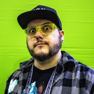 <a href='https://t.co/kGZEnQfKTo' target='blank'>Topher</a>