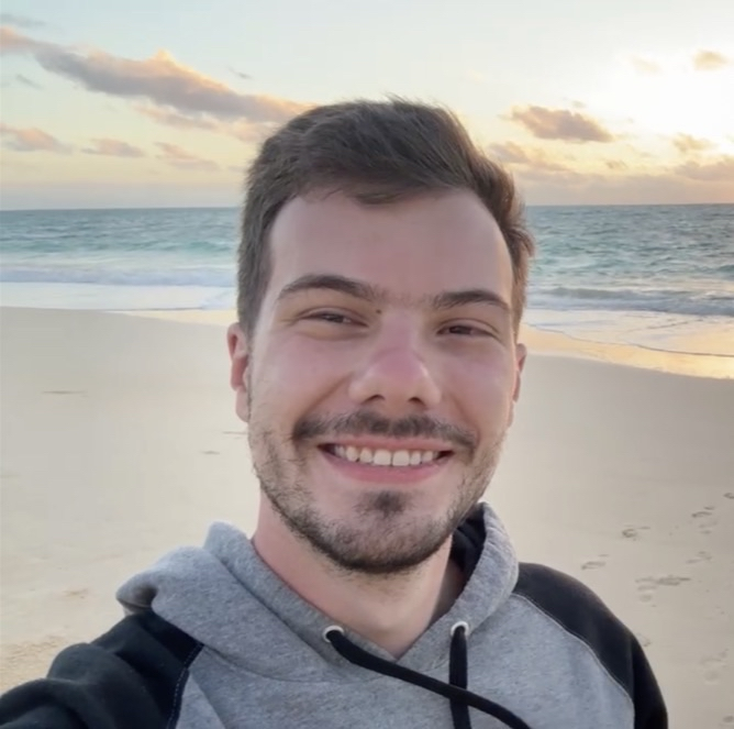 <a href='https://www.twitch.tv/sir_squiggs' target='blank'>Sir_Squiggs</a>
